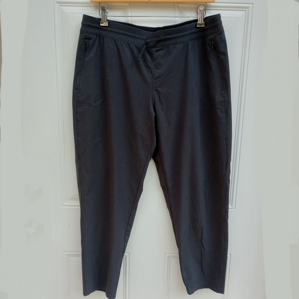 Kuhl Charcoal Grey Freeflex Metro Pants Size Large Short - Picture 3 of 6
